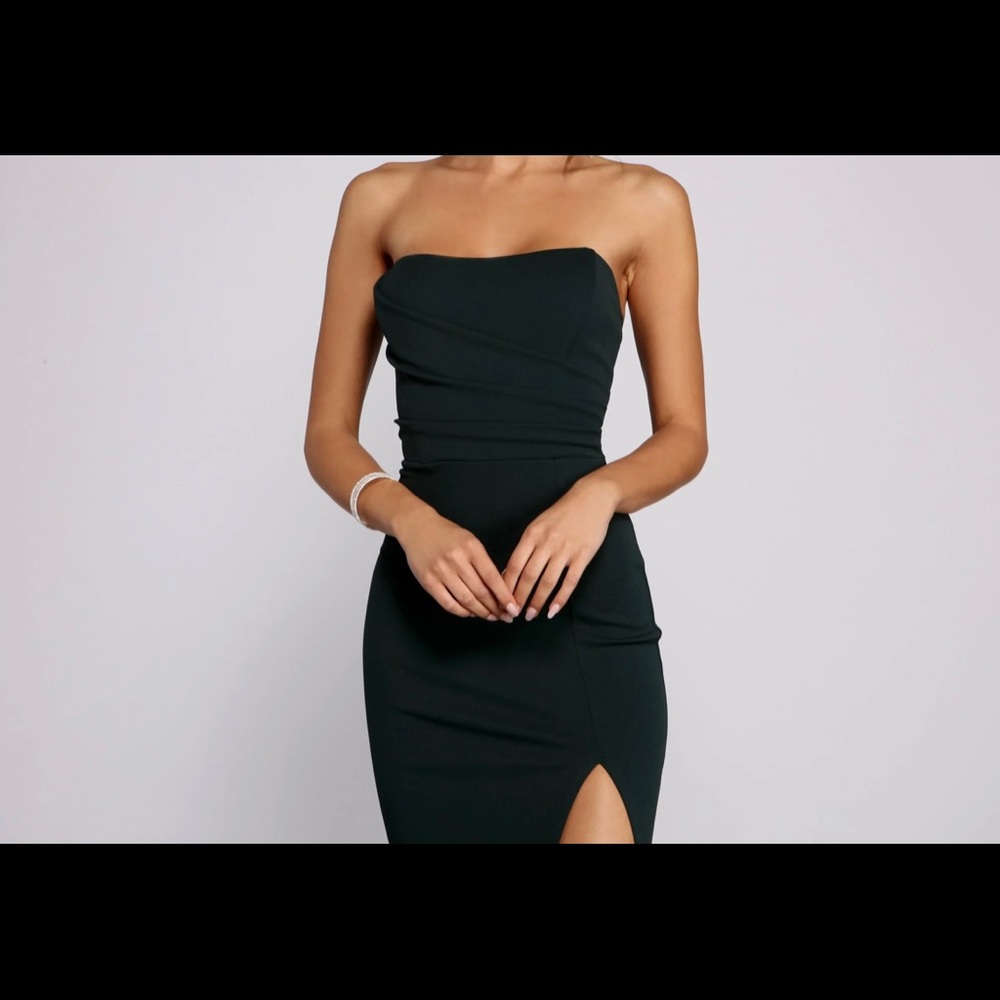 Windsor formal dress - Picture 3 of 4